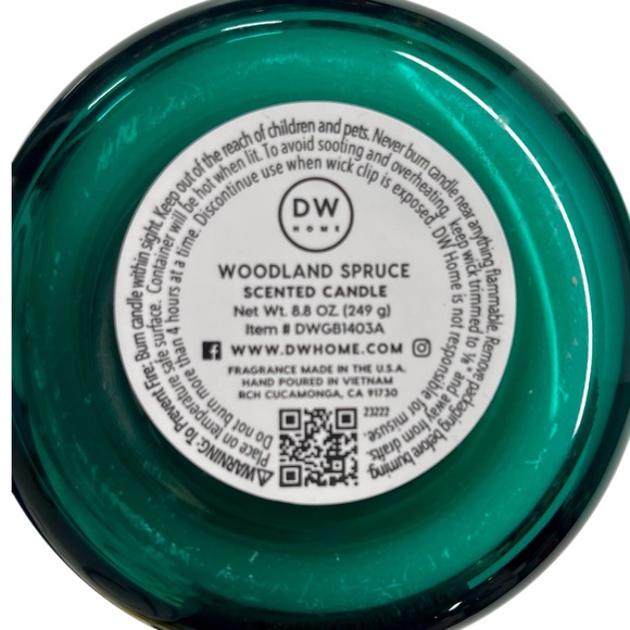 NWT! 🎄DW HOME-Christmas Holiday 8.8 Oz. Woodland Spruce Tree Candle - Picture 7 of 7